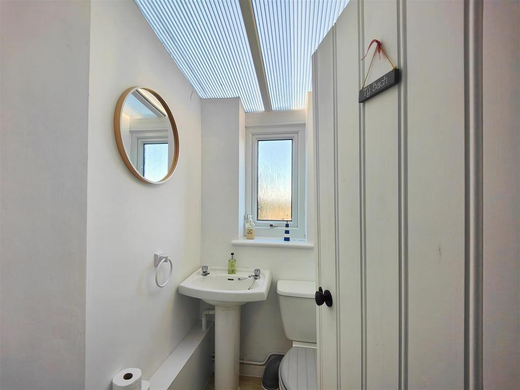 Separate WC