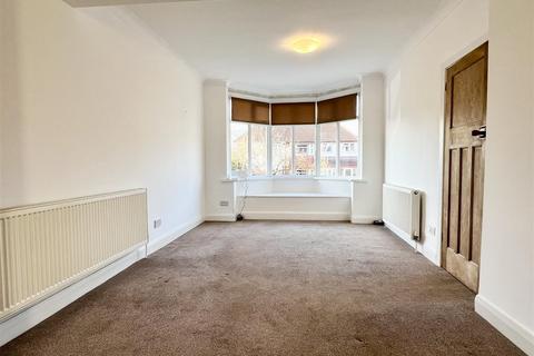27 Beech Avenue, Quinton, Birmingham, B32 2UA