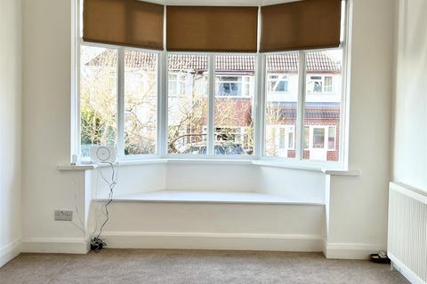 27 Beech Avenue, Quinton, Birmingham, B32 2UA