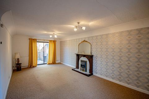 2 bedroom bungalow for sale, Victoria Park, Northwich, CW8