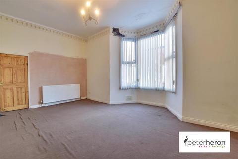 3 bedroom end of terrace house for sale, Tunstall Vale, Ashbrooke, Sunderland