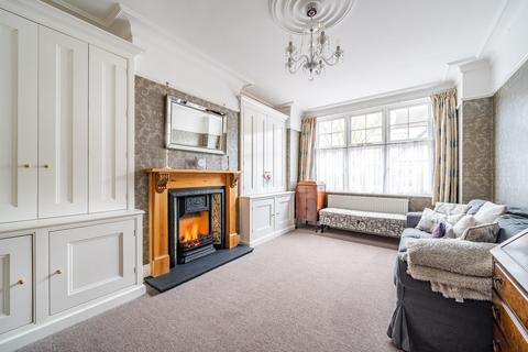 36 Lyndhurst Road, London, E4 9JU