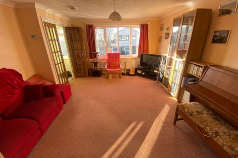 20 Amberwood, Chadderton, Oldham, OL9 9SG
