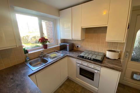 20 Amberwood, Chadderton, Oldham, OL9 9SG