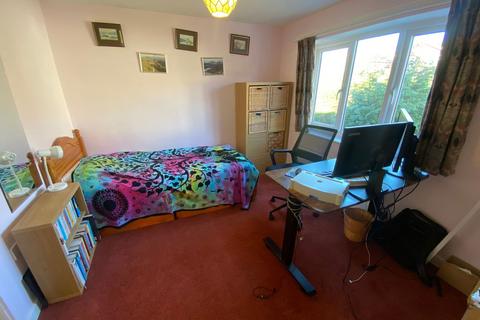 20 Amberwood, Chadderton, Oldham, OL9 9SG