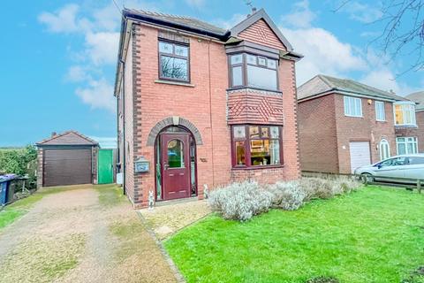 3 bedroom detached house for sale, Walkerith Road, Gainsborough, Lincolnshire, DN21