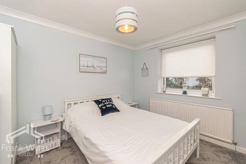 2 bedroom apartment for sale, Kenilworth Court, St. Davids Road South, Lytham St. Annes