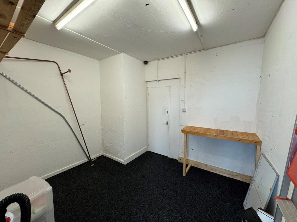 Internal 1.jpg