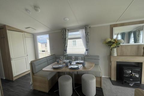 2 bedroom static caravan for sale, Golden Beach Caravan Park