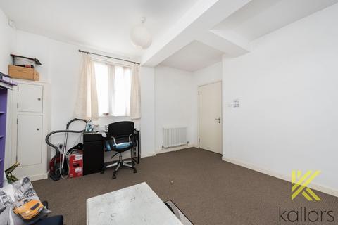 2 bedroom flat to rent, Friendly Street, Deptford, London, SE8