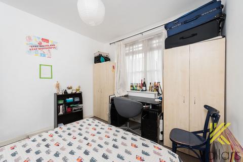 2 bedroom flat to rent, Friendly Street, Deptford, London, SE8