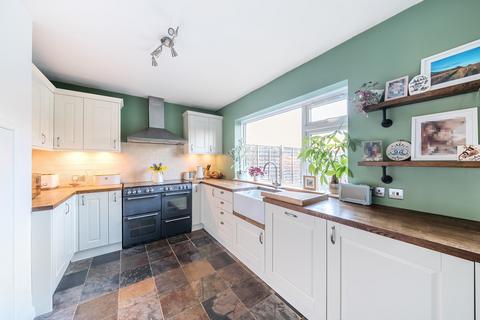 19 Winston Way, Old Woking, Woking, GU22 9HR