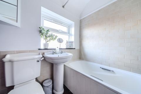19 Winston Way, Old Woking, Woking, GU22 9HR