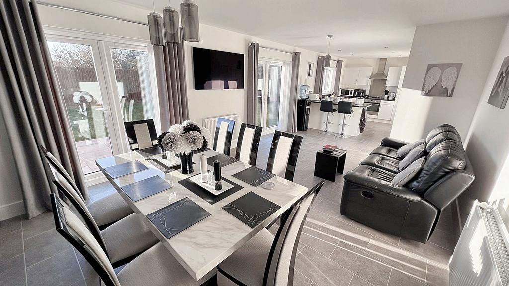 Waterville Grove, Seaton Vale, Ashington, Northumberland, NE63 9GU 5