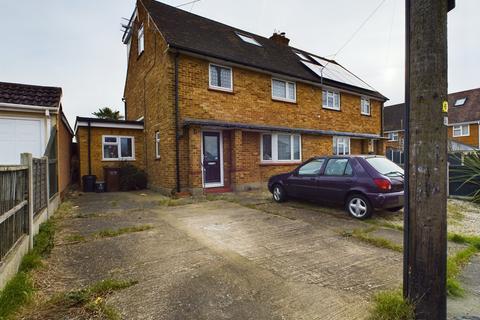 4 Borrowdale Road, Benfleet, SS7 3HD
