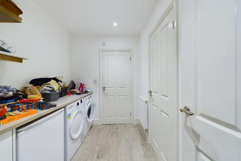 4 Borrowdale Road, Benfleet, SS7 3HD