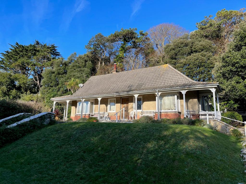 Sunnydale Road, Swanage BH19 3 bed detached bungalow for sale £895,000