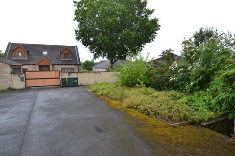 83 Moorside Road, Bradford, BD2 3RD