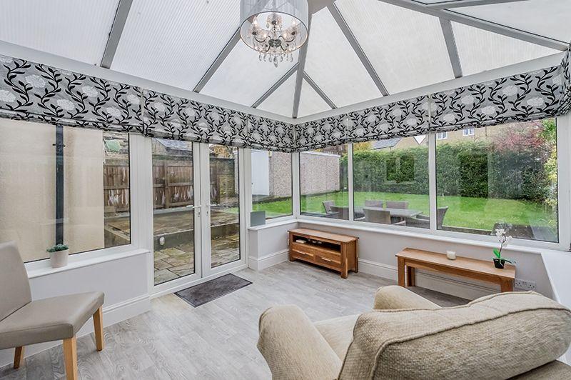 Apperley Bridge, Apperley Bridge BD10 5 bed semidetached house for sale £350,000