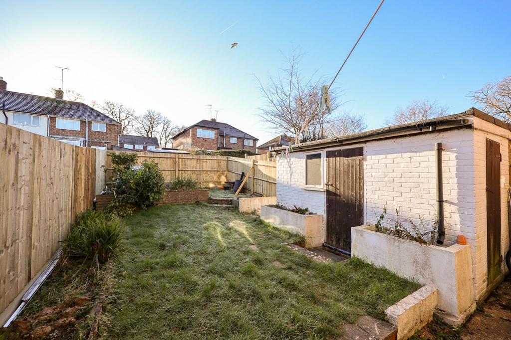 Manor Road, Burgess Hill, RH15 2 bed terraced house for sale £310,000