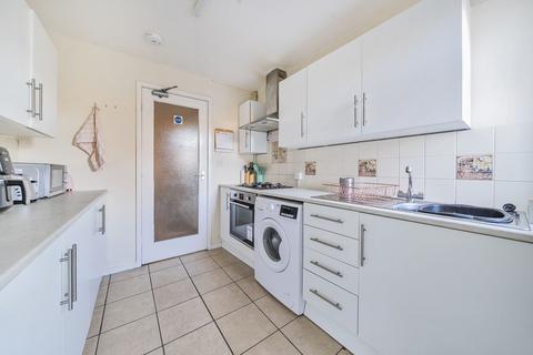 16 Princes Place, Winchester, SO22 4AR