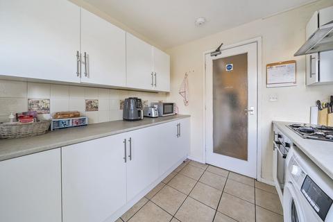 16 Princes Place, Winchester, SO22 4AR