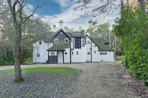 4 bedroom detached house to rent, Swinley Road, Ascot, Berkshire, SL5