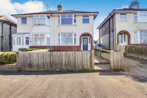 3 bedroom semi-detached house to rent, Clapgate Lane, Ipswich