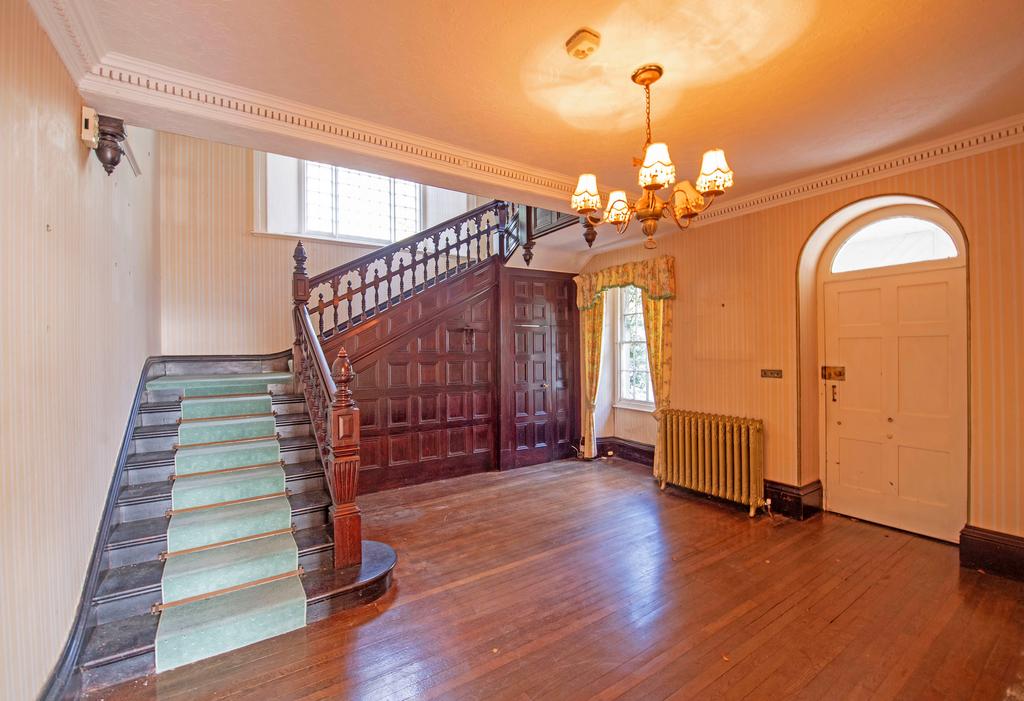A page   090124 Rock House Burry Port 046.jpg
