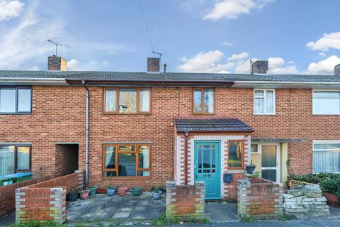 3 bedroom terraced house for sale - Sedbergh Road, Millbrook, Southampton, Hampshire, SO16