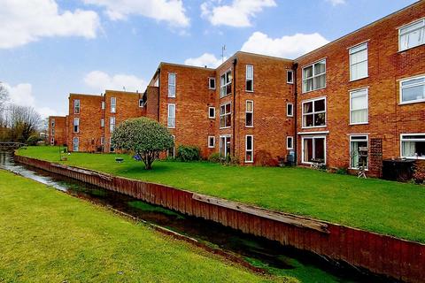 25 River Park, Hemel Hempstead, HP1 1RB