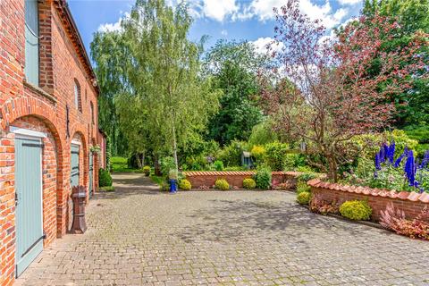 4 bedroom detached house for sale, Washdyke Farm, Lincoln Road, Fulbeck, Grantham, NG32