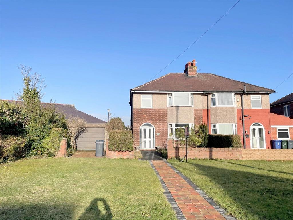 Aughton Street, Ormskirk, L39 3LQ 3 bed semidetached house for sale £255,000
