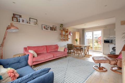 66 Gilbert Avenue, North Berwick, EH39 4EA