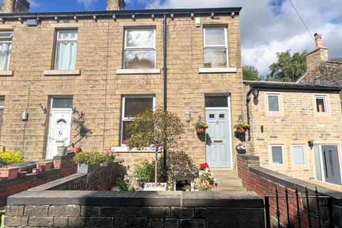 3 bedroom end of terrace house for sale, Thirstin Road, Holmfirth HD9