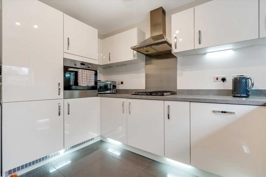 Kitchen (2)