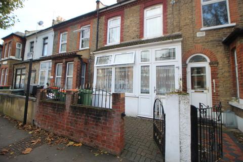 2 bedroom terraced house for sale - London E7