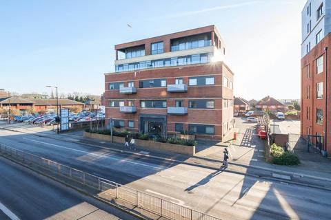 2 bedroom apartment to rent, 5 Bath Road,  Slough,  SL1