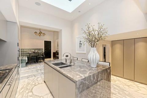 6 bedroom townhouse to rent, Chester Square SW1W