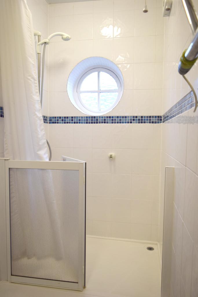 Shower GF