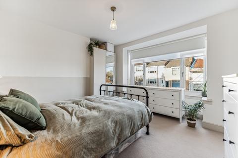 52 Cromarty Gardens, Clarkston, Glasgow, G76 8PA