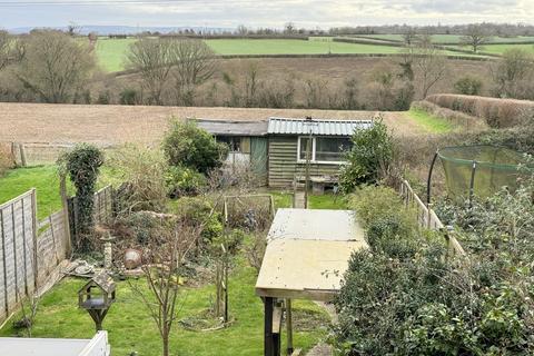 12 Overcombe, Templecombe, BA8 0LD
