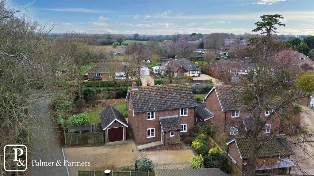 Woodlands, Leiston, Suffolk, IP16 4 bed detached house for sale £425,000