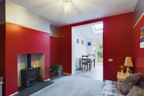 2 Birklands Drive, Sheffield, S13 8JL