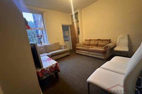 2 bedroom terraced house to rent, Village Road, Birmingham, West Midlands