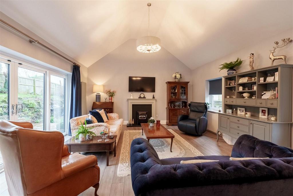 Wetherby, Spofforth Hill, LS22 4 bed detached house for sale £850,000