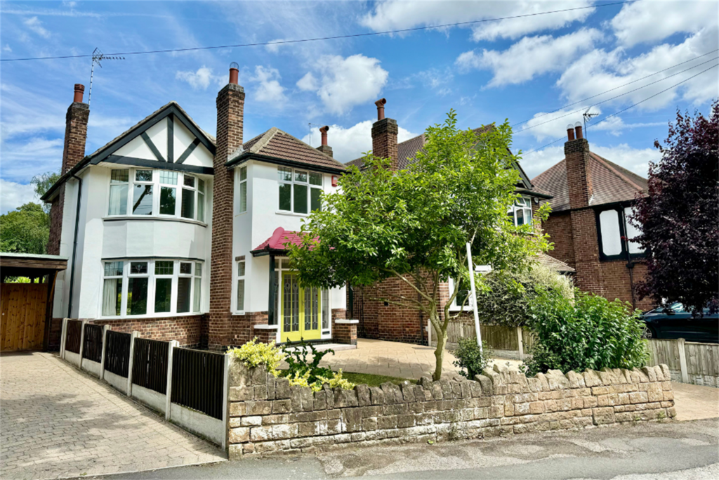 Harrow Road, Wollaton, NG8 1FN 3 bed detached house £490,000