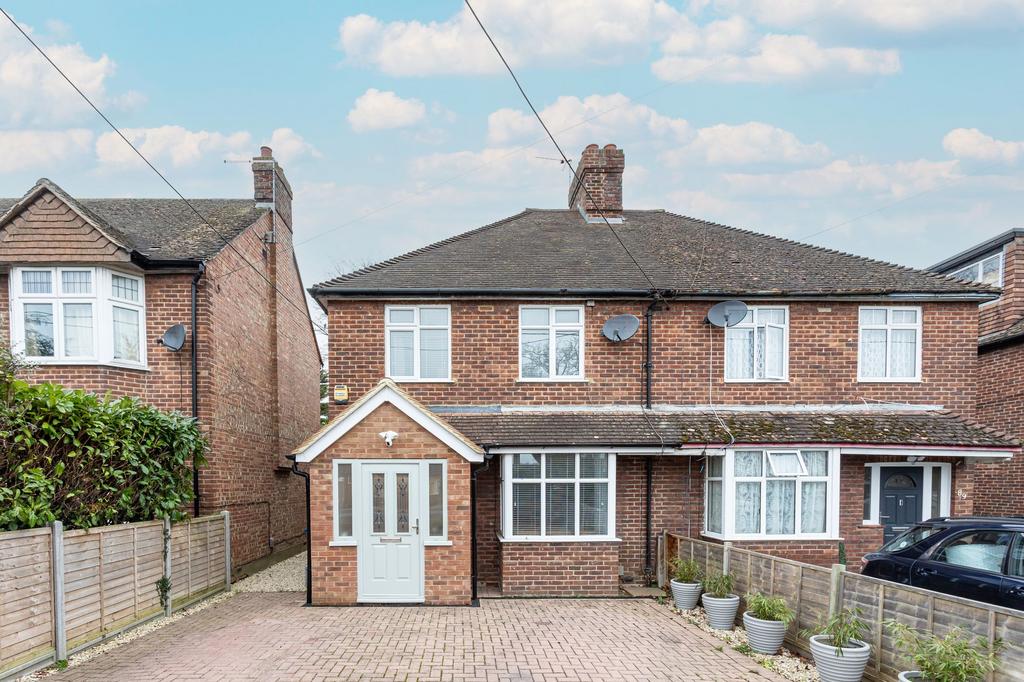 Bicester, Bicester OX26 3 bed semidetached house for sale £475,000