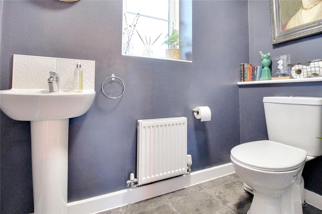 Gf Cloakroom
