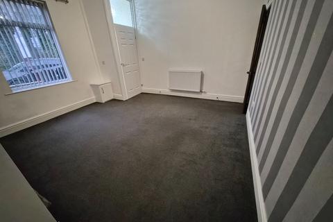 2 bedroom terraced house to rent, Billinge Road, Ashton-in-Makerfield, Wigan, WN4 9JE